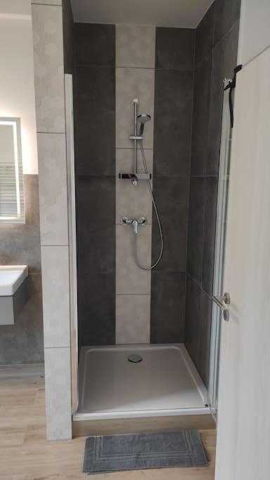 Storchennest - Ferienwohnung Am Storchenradweg Ketzur Luaran gambar