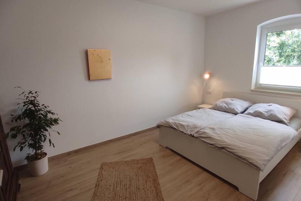 Storchennest - Ferienwohnung Am Storchenradweg Ketzur Luaran gambar